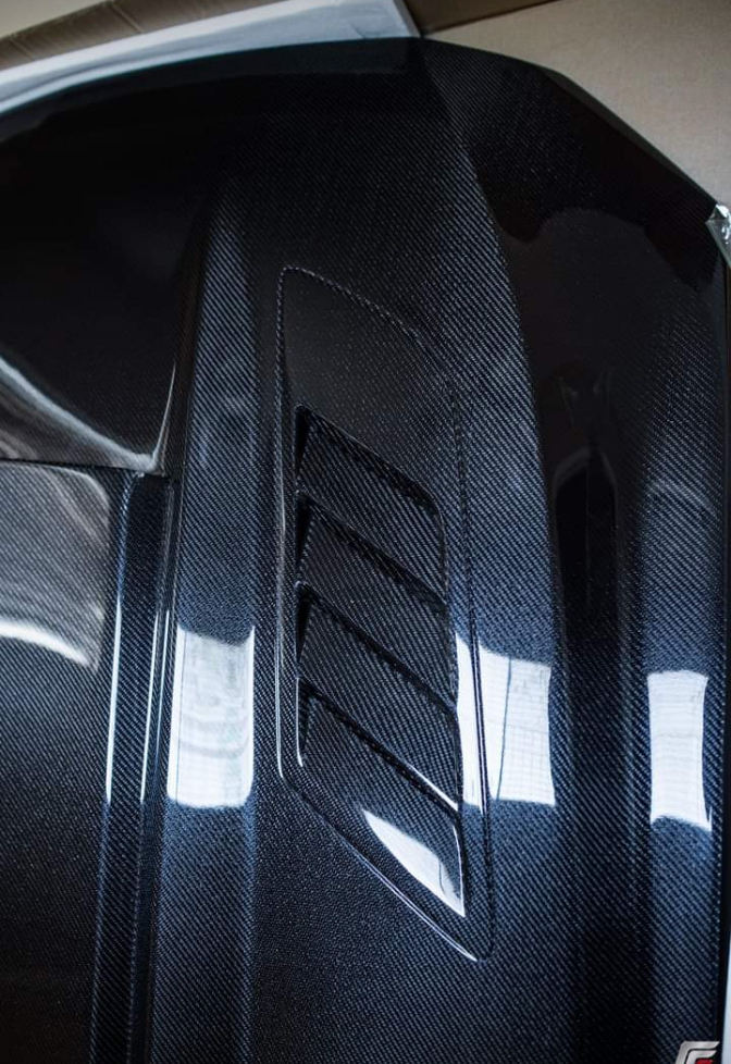 2015-2017 Mustang Anderson Composite Double Sided Carbon Fiber Hood - Image 4