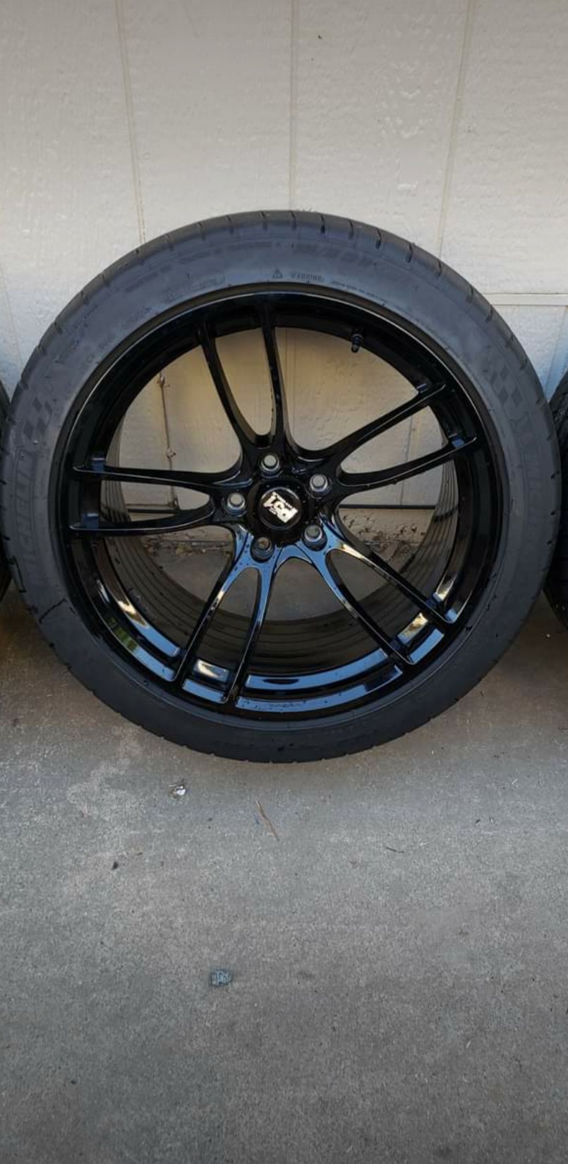 Ford Mustang P51 Wheels And Tires For Sale - Image 2
