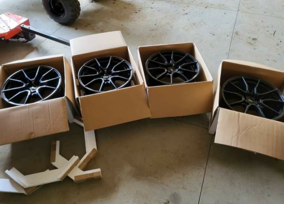 Shelby GT350 OEM Wheels For Sale