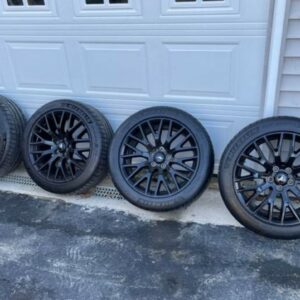 Ford mustang performance pack 1(PP1) wheels and MICHELIN PILOT sport 4s tires.