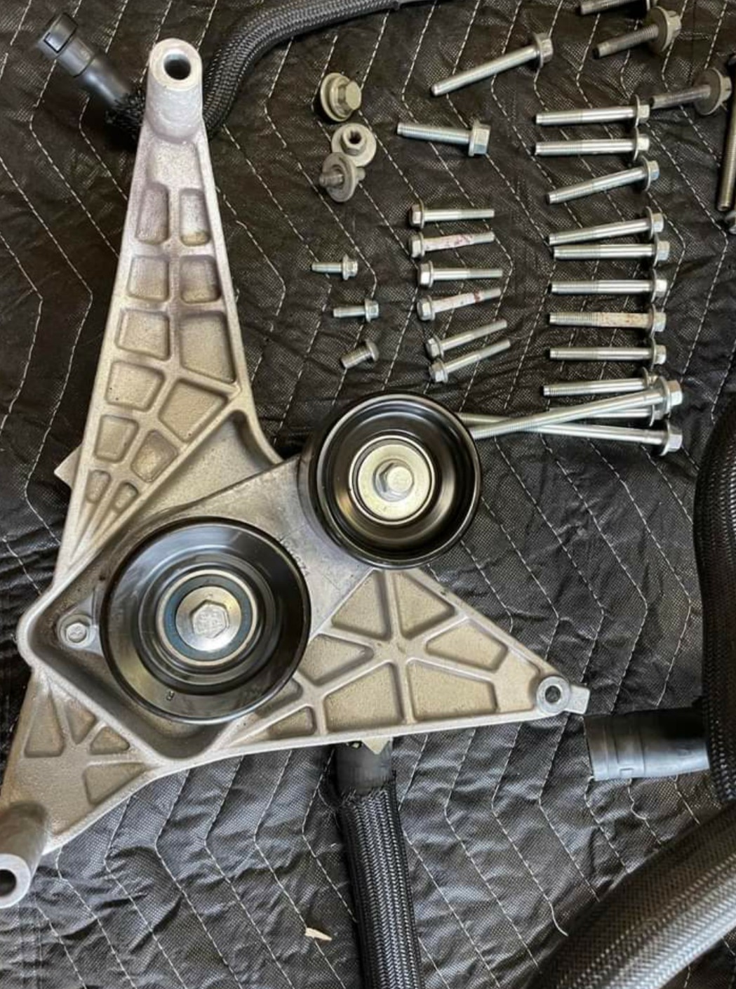 2015-2017 Mustang Complete ROUSH Stage 1 Supercharger For Sale - Image 9