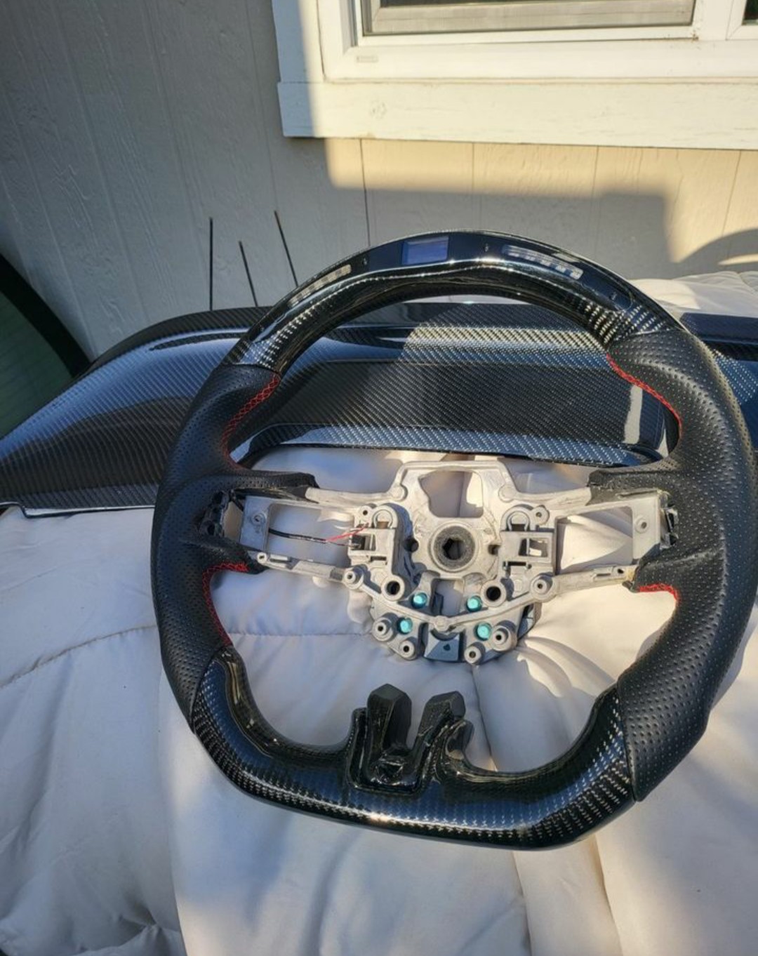 2015-2017 Mustang Carbon fiber steering wheel w/ LED screen and shift lights